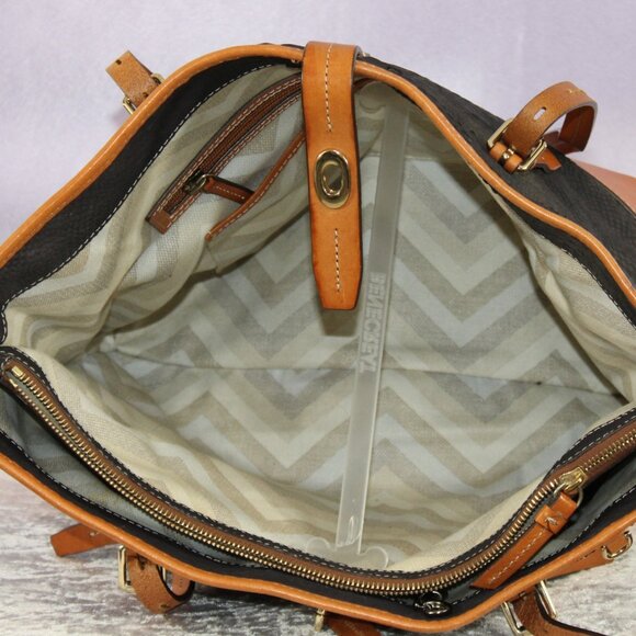 Dooney & Bourke Python Embossed Leather Tote – Black/Tan Trim - Picture 5 of 17